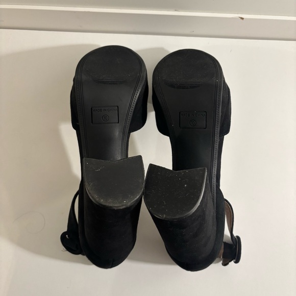 Crown & Ivy Riley Black Ankle Strap Box Platform Heels Size 10 - Picture 12 of 16